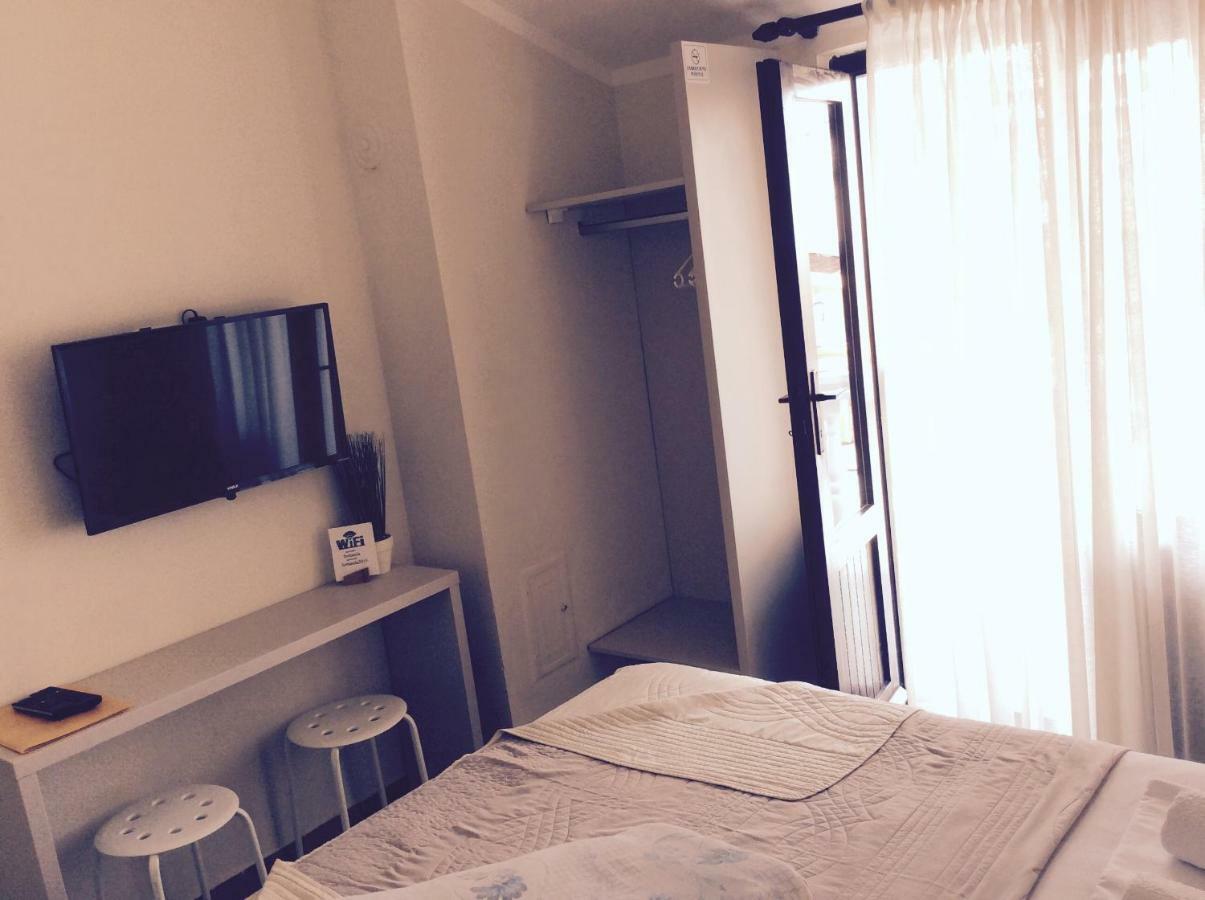 Apartments Fortunella Budva Room photo
